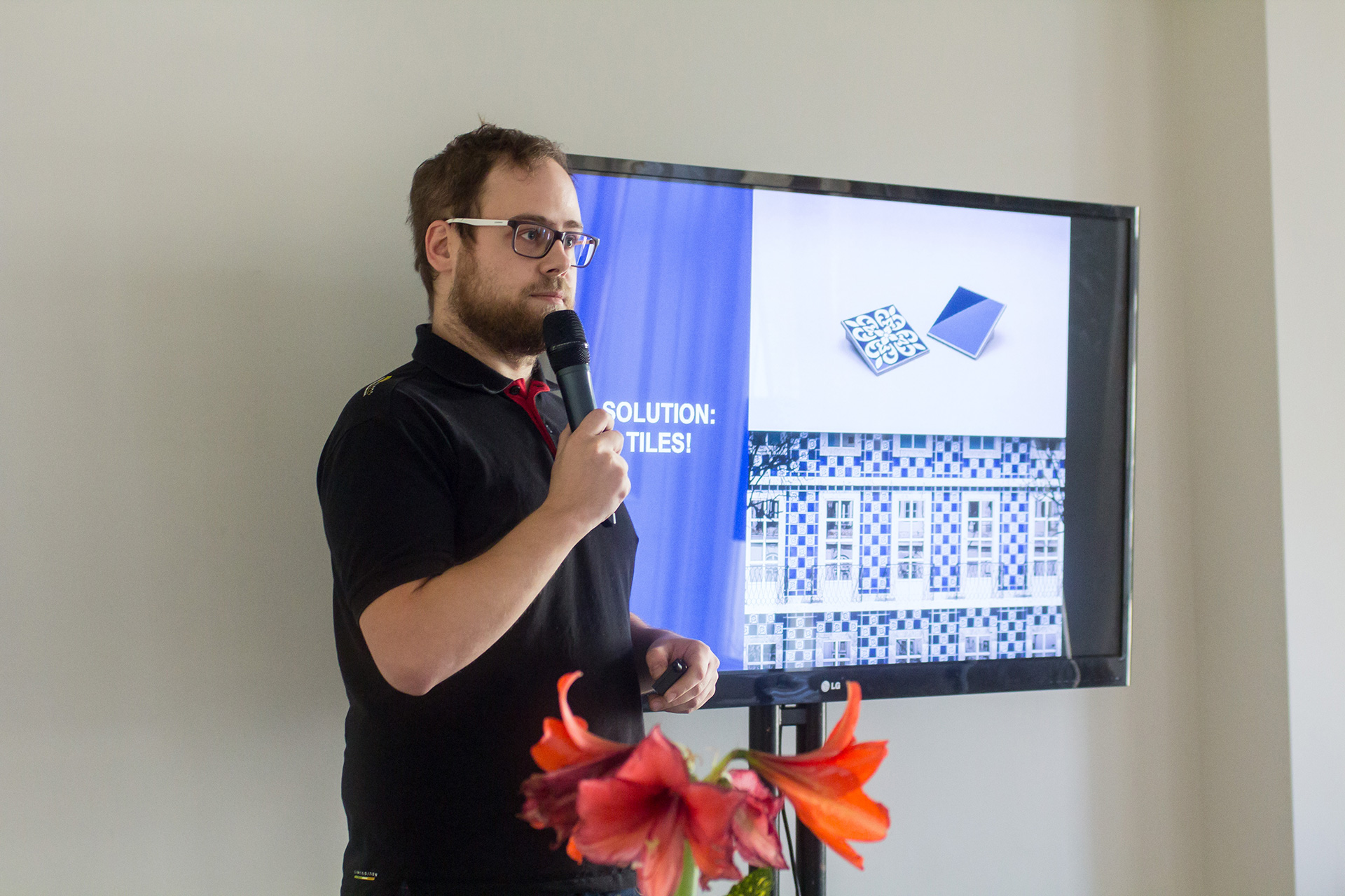 Matej Michlik presenting Tiles